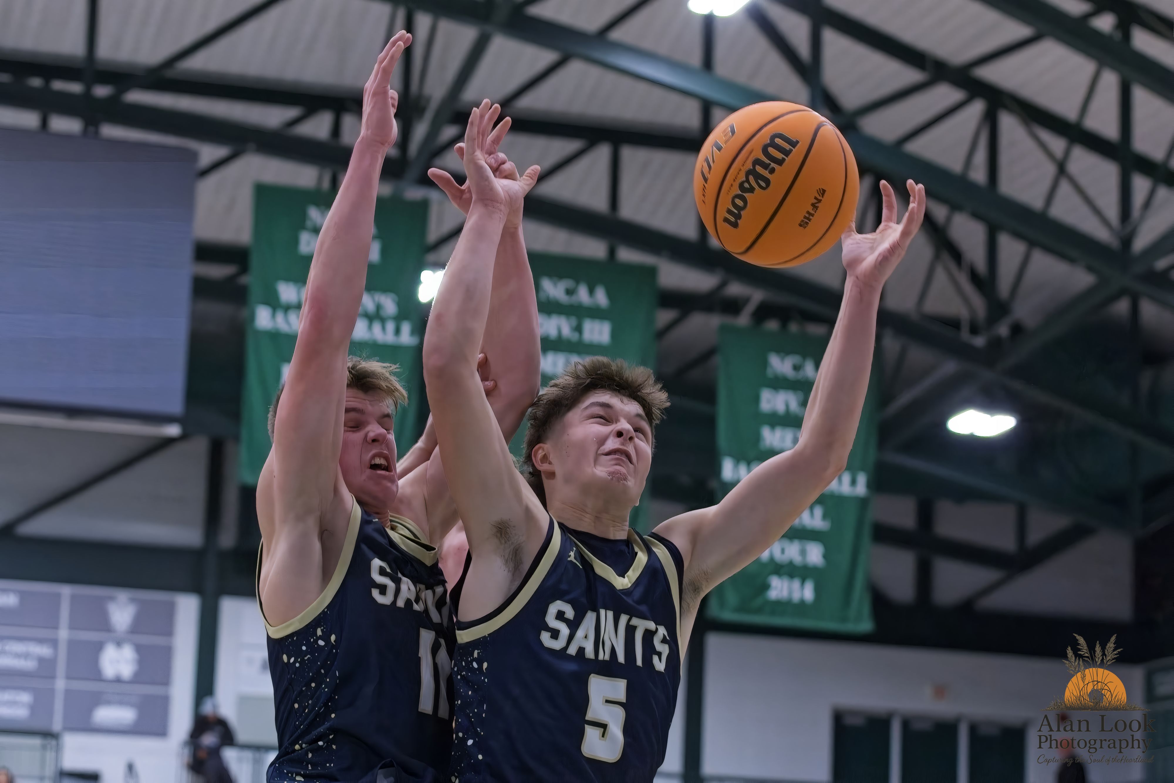 Bloomington High School Raiders action - McLean County Sports Photography by Alan Look